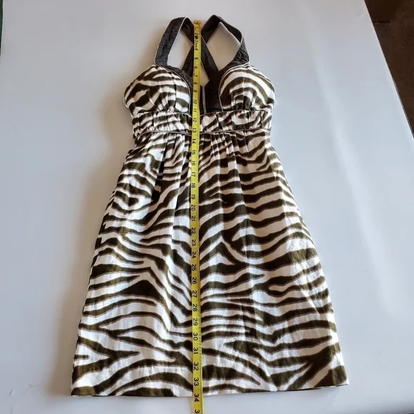 7348 * Banana Republic Animal Print Linen Dress Olive Green White Size 0P - Picture 10 of 10